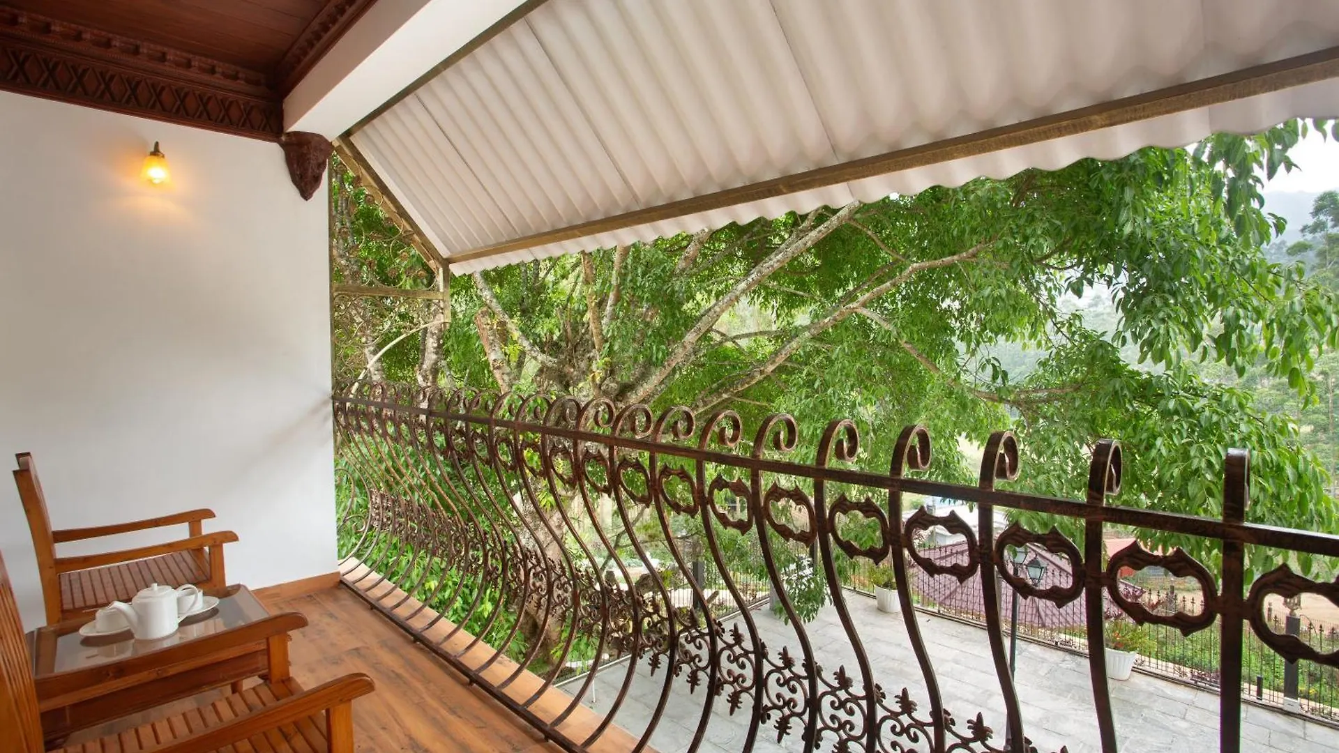 Koviloor Resort Vattavada